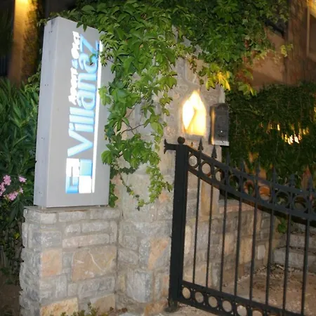 Villanaz 아파트 바이즈